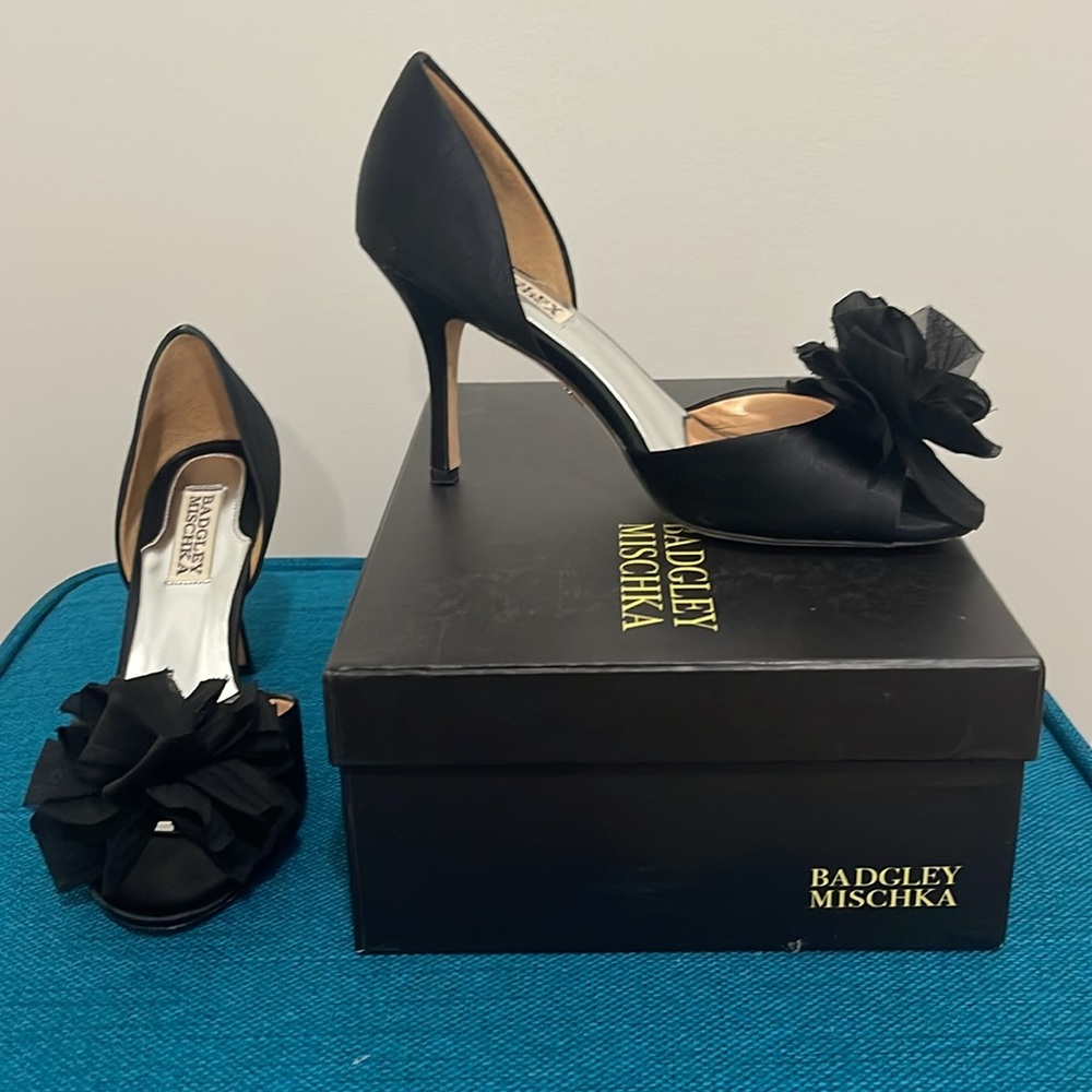 Badgley Mischka Agnes Black Satin Women's Peep-Toe Heels